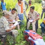 आठ माह पूर्व हुए हत्या का खुला राज, पत्नी ने प्रेमी के साथ मिलकर पति को उतारा था मौत के घाट, पुलिस ने पीएम कराने कब्र से निकाला शव