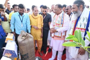 मुख्यमंत्री विष्णु देव साय ने प्रदेशव्यापी धान खरीदी महापर्व का किया शुभारंभ dhan kharidi
