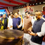 डबल इंजन की सरकारें छत्तीसगढ़ और मध्यप्रदेश को तेजी से लेकर जा रही विकास की राह पर : मुख्यमंत्री डॉ. मोहन यादव