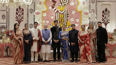 PM मोदी ने भी दिया आशीर्वाद, कुमार विश्वास की बेटी की शादी की जबरदस्त धूम