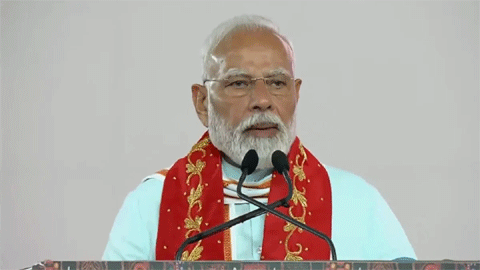 PM मोदी ने सिलवासा-सूरत को दी सौगात, बोले- तुष्टीकरण नहीं संतुष्टिकरण की नीति पर चल रही सरकार PM मोदी ने सिलवासा-सूरत को दी सौगात, बोले- तुष्टीकरण नहीं संतुष्टिकरण की नीति पर चल रही सरकार