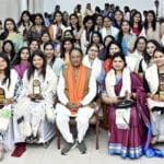मुख्यमंत्री साय ने महिला पत्रकारों का किया सम्मान