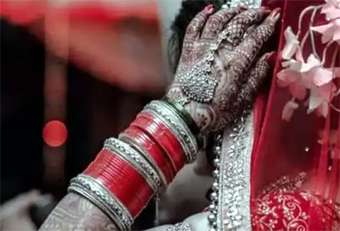 शादी के 3 दिन बाद नवविवाहिता ने लगा ली फांसी, सुसाइड नोट मिला