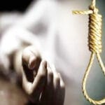 मोबाइल की लत के चलते नाबालिग ने जान दे दी अपनी