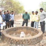 ‘मोर गाँव, मोर पानी महाअभियान’ कलेक्टर ने किया जल सरंक्षण कार्याें का निरीक्षण, सूखे बोरेवेल्स में किया जा रहा है रिचार्ज पिट का निर्माण