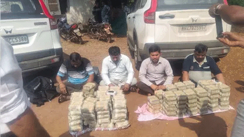 दुर्ग पुलिस ने पकड़ी नोटों की बड़ी खेप, महाराष्ट्र पासिंग गाड़ी में मिले 6 करोड़ 60 लाख रुपए